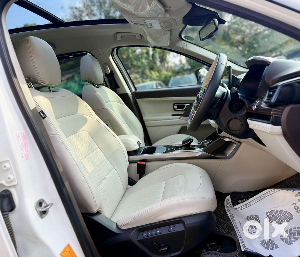 Tata Safari Adventure Plus, 2025, Diesel