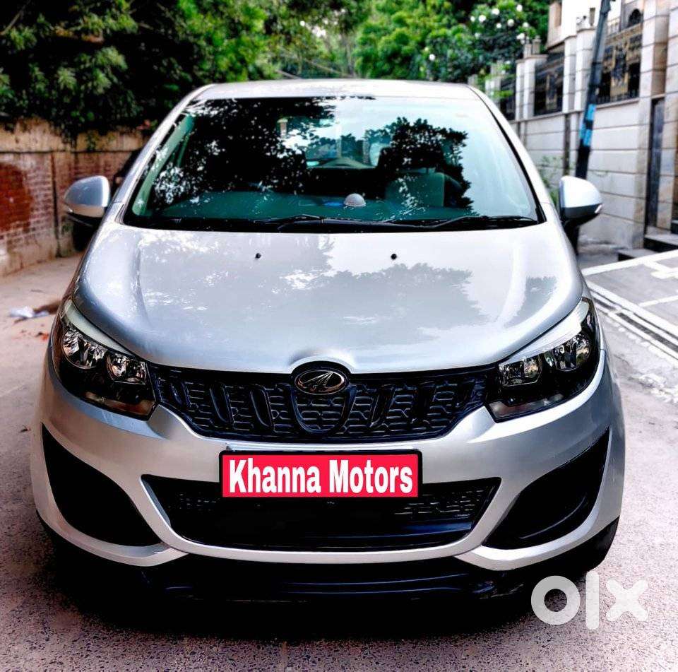 Mahindra Marazzo M4, 2018, Diesel
