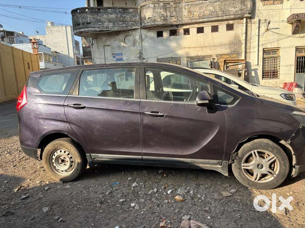 Mahindra Marazzo 2018 Diesel Well Maintained