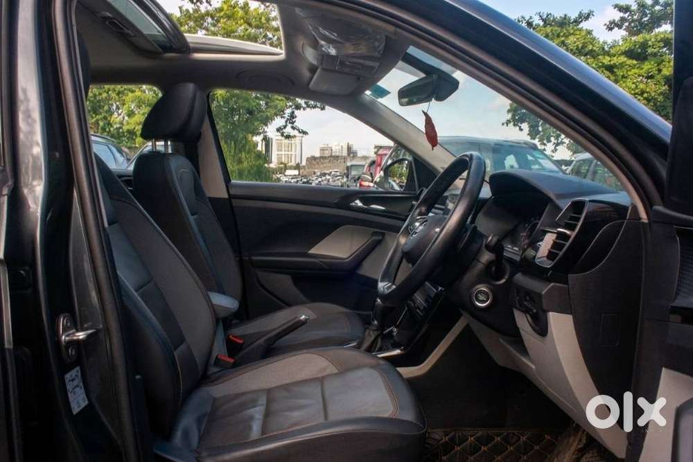 Skoda Kushaq 1.0 Tsi Style At, 2022, Petrol