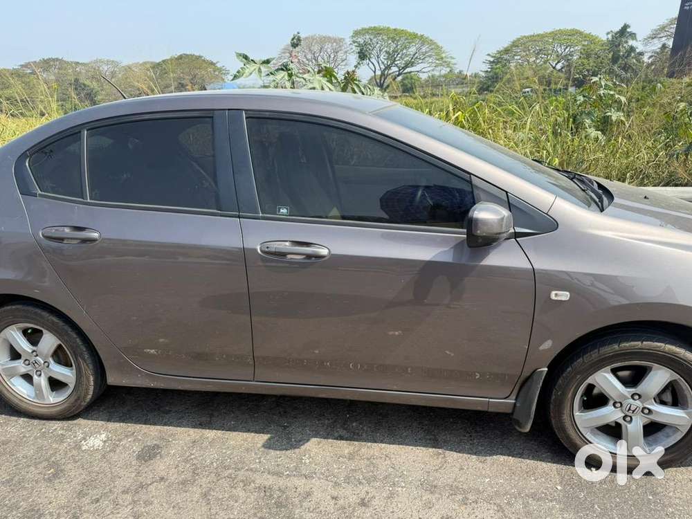 Honda Petrol Car 2012