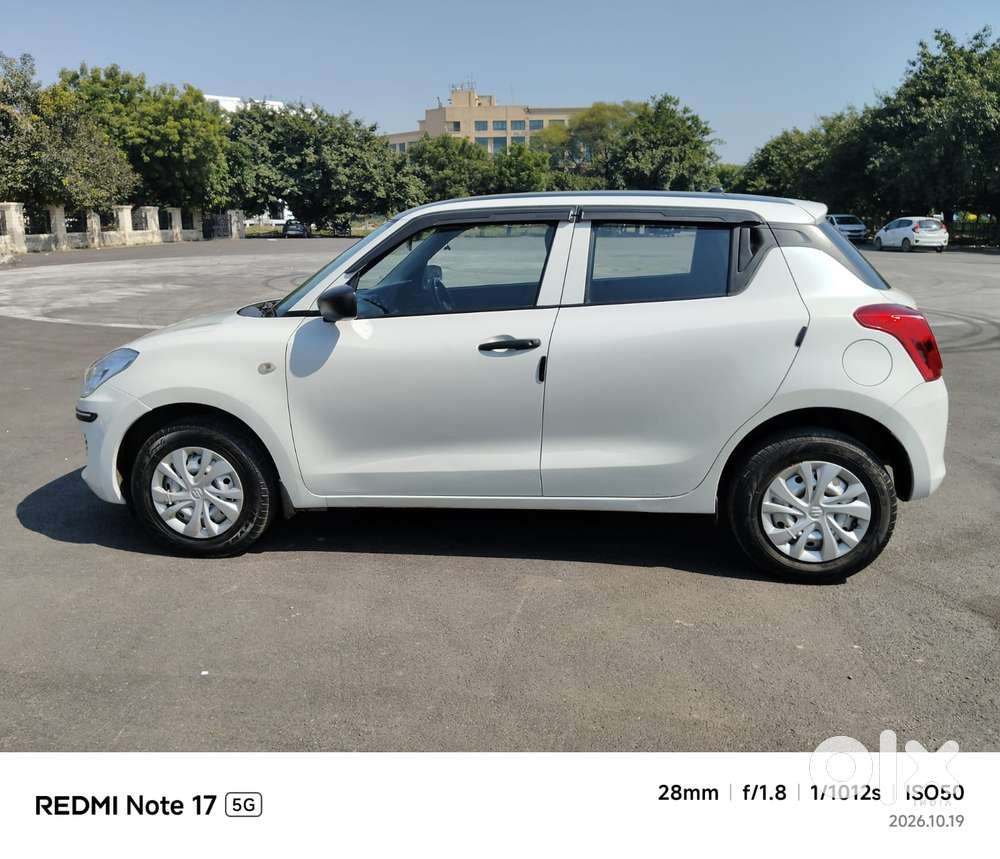 Maruti Suzuki Swift Lxi Optional-o, 2022, Petrol