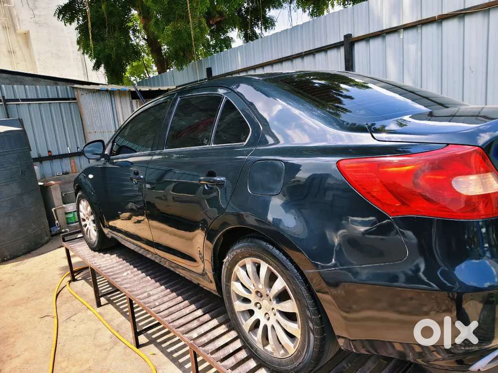 Maruti Suzuki Kizashi 2011 Hybrid Cng Petrol