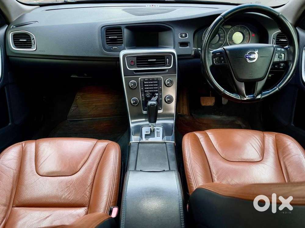Volvo S60 Kinetic D3, 2012, Diesel
