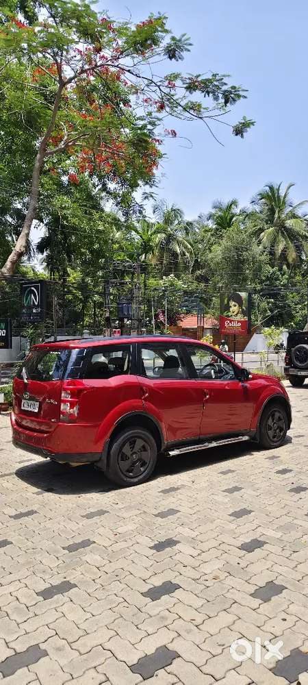 Low Kilometer Mahindra Xuv500 Diesel 2014