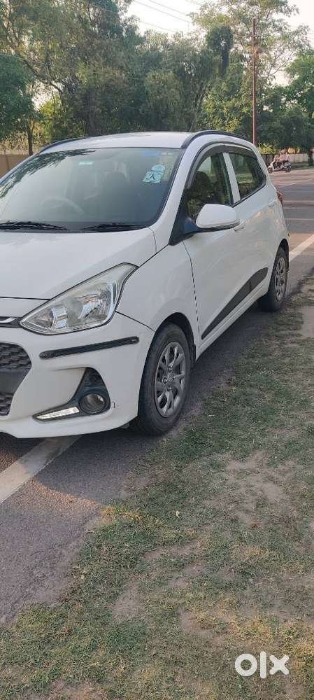 Hyundai Grand I10 1.2 Kappa Sportz Option, 2017, Petrol