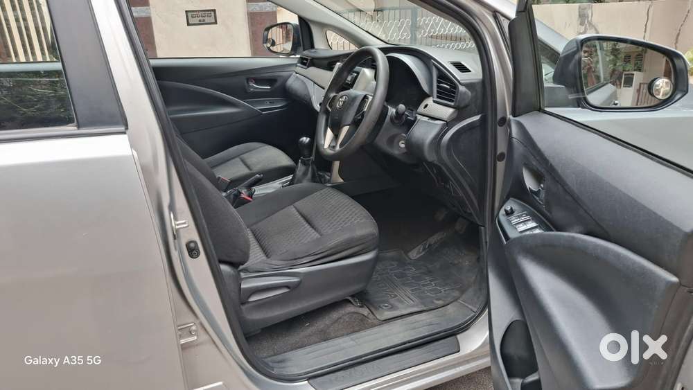 Toyota Innova Crysta 2.4 Gx Mt 8s, 2016, Diesel