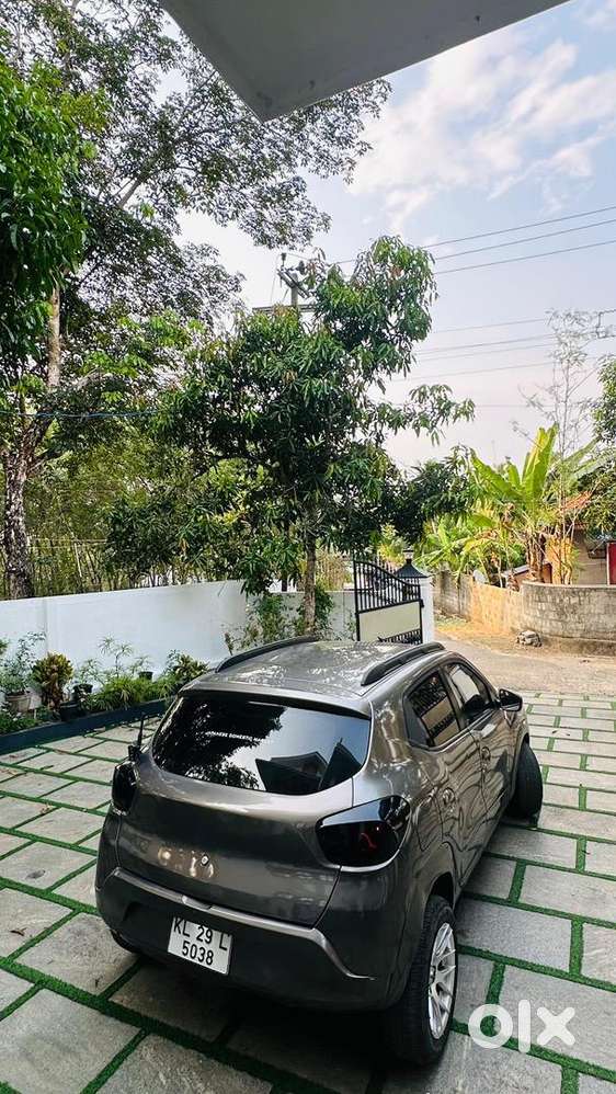 Renault Kwid 2016 Petrol Well Maintained