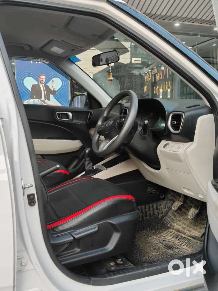 Hyundai Venue 1.2 S (o), 2025, Petrol