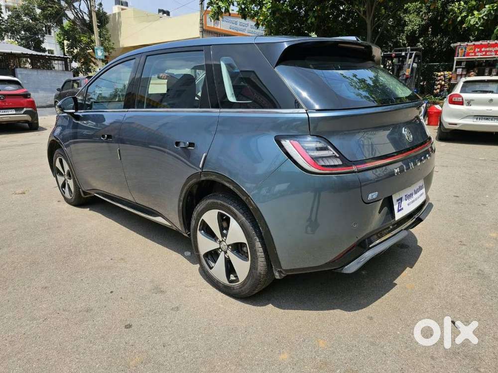 Mg Windsor Ev Essence, 2024, Electric