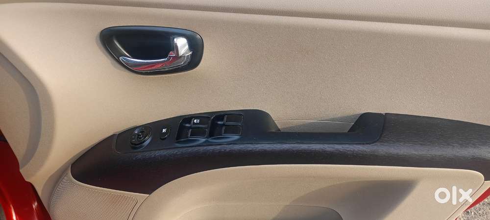 Hyundai I10 Sportz 1.1l, 2012, Petrol