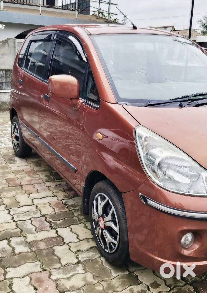 Maruti Suzuki Estilo Vxi, 2011, Petrol