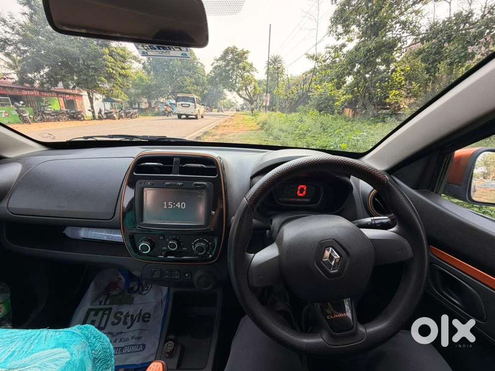 Renault Petrol Car 2017