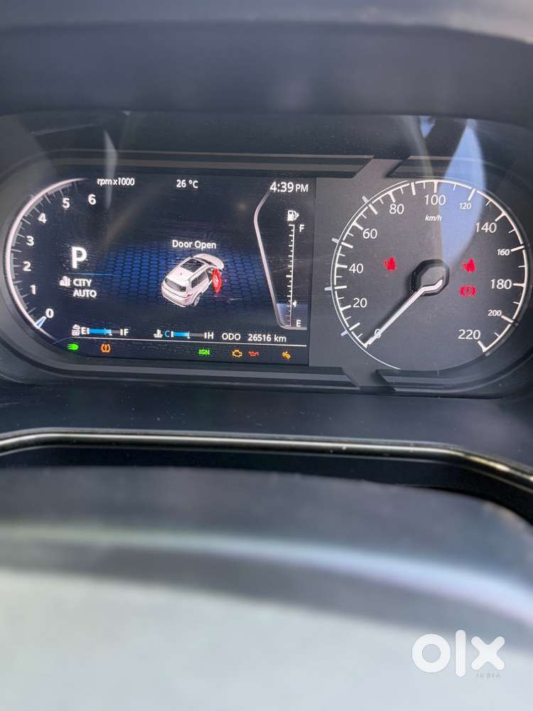 Urgent Sale Of Safari Top Model Automatic Dark Edition