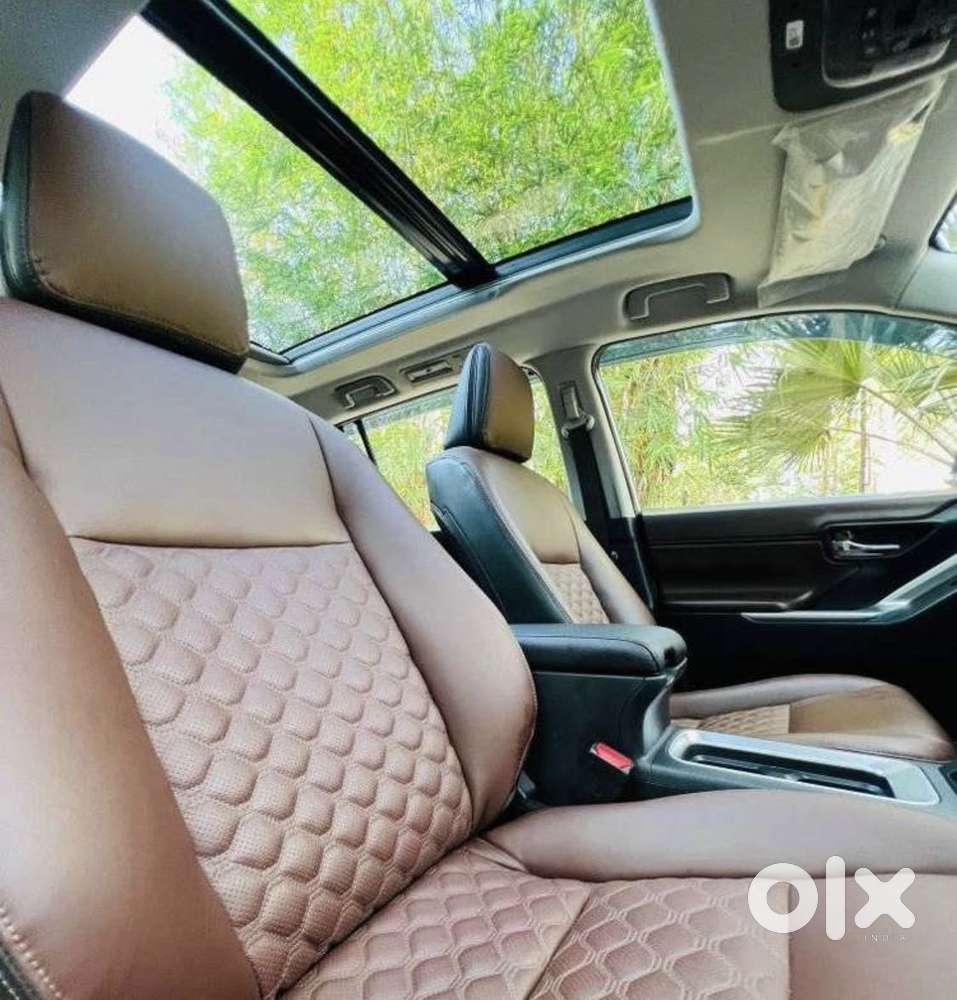 Toyota Innova Hycross 2.0 Vx (o) Hybrid 8 Str, 2023, Electric