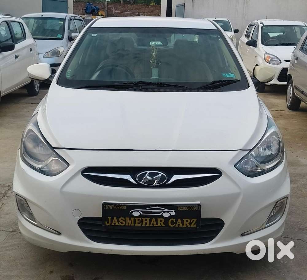 Hyundai Verna Vtvt 1.6 Sx, 2014, Petrol