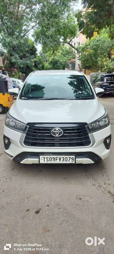 Toyota Innova Crysta 2.4 G Mt 7 Str, 2022, Diesel