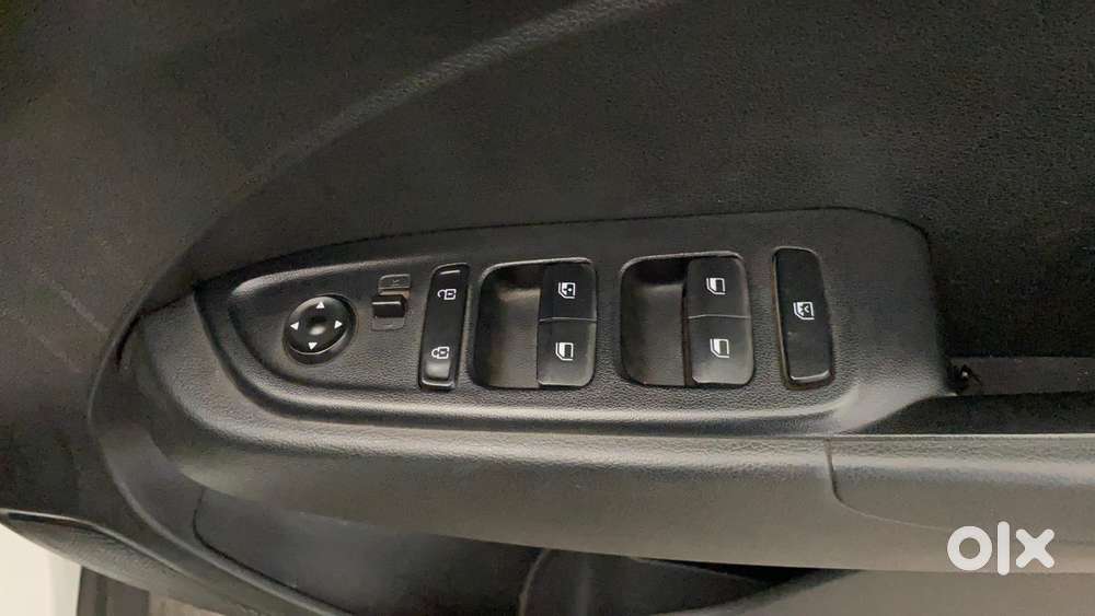 Hyundai Venue S Turbo Dct, 2021, Petrol