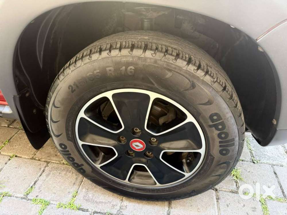 Renault Duster Petrol Rxs Cvt, 2017, Petrol
