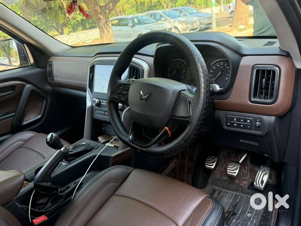 Mahindra Scorpio N Z2 Diesel Mt 7 Str, 2025, Diesel