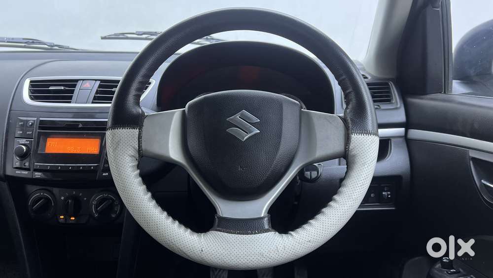 Maruti Suzuki Swift Vvt Vxi, 2016, Petrol