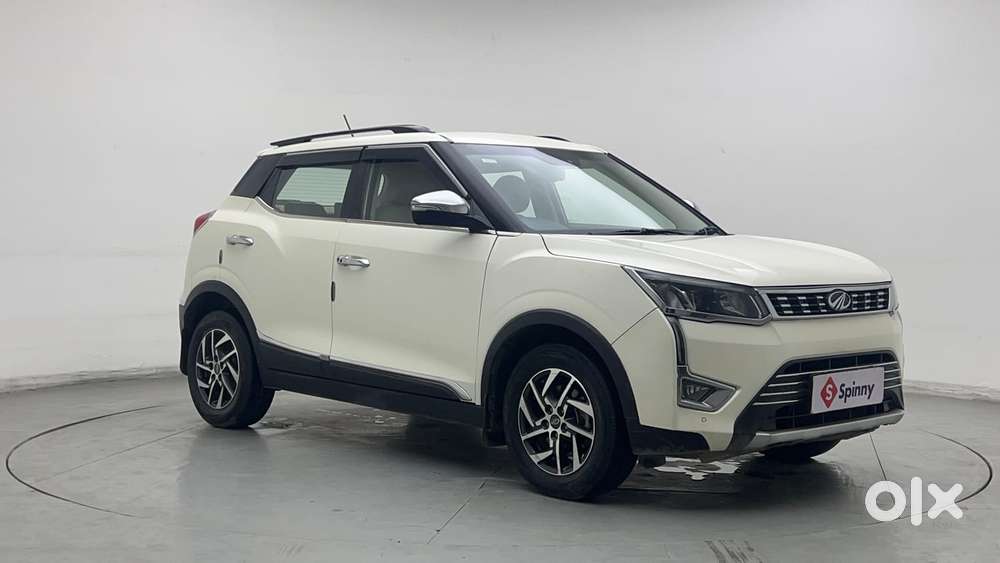 Mahindra Xuv300 W8 (o) 1.5 Diesel Amt, 2022, Diesel
