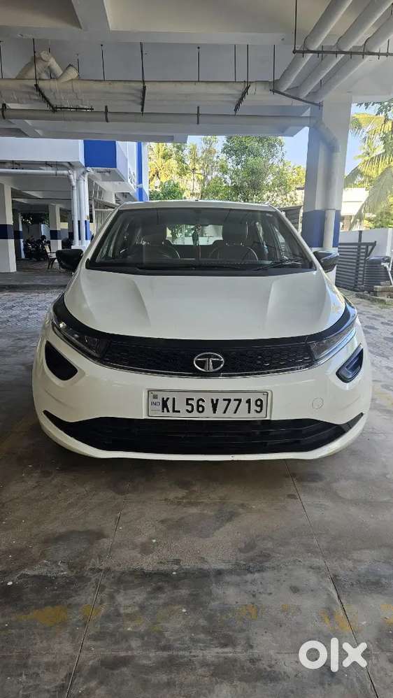 Tata Altroz 1.2 Xe 2020 Petrol Good Condition 39000km