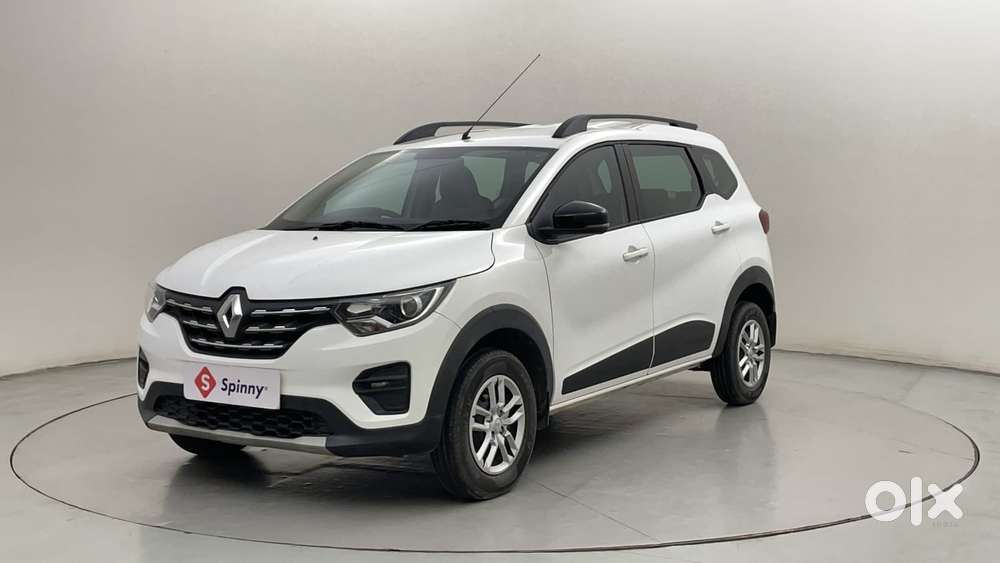 Renault Triber Rxt, 2023, Petrol