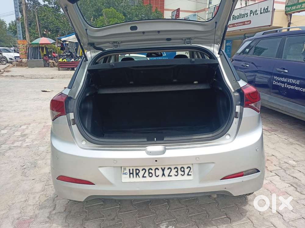 Hyundai I20 1st Owner Petrol 2016
