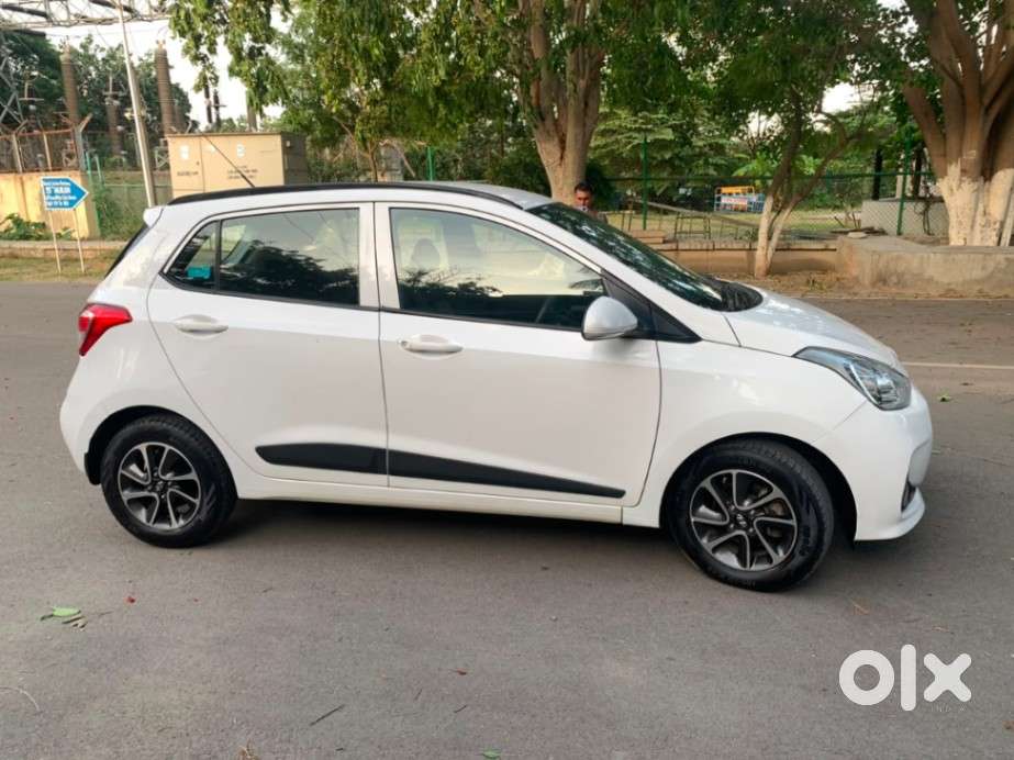 Hyundai Grand I10 1.2 Kappa Sportz Option At, 2017, Petrol