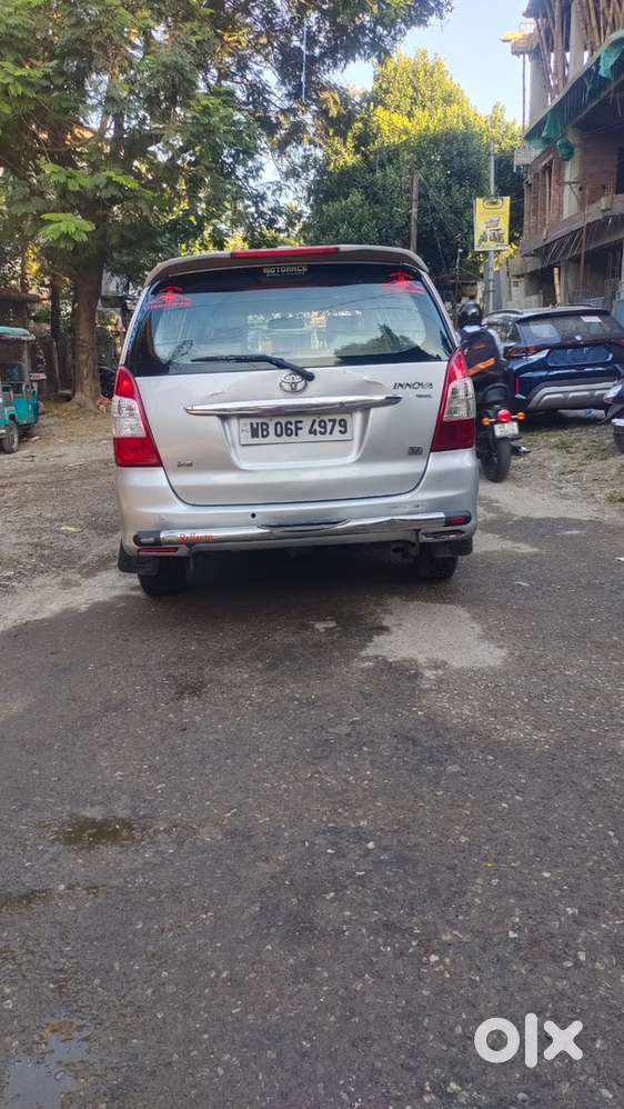 Toyota Innova 2011 Diesel 53000 Km Driven