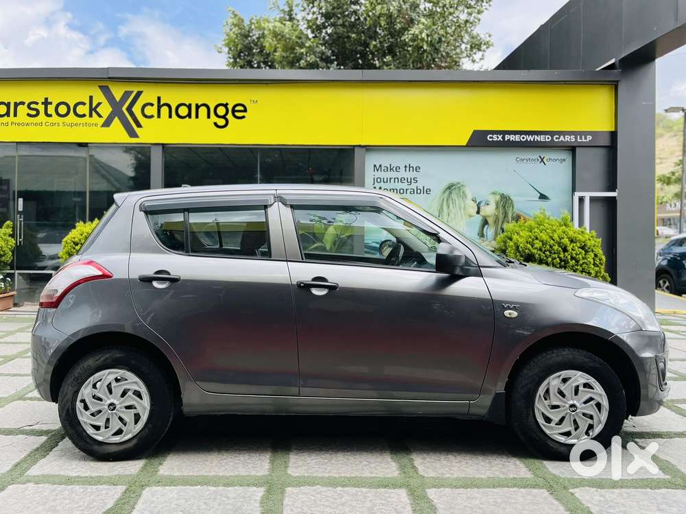 Maruti Suzuki Swift Vxi Optional, 2017, Petrol