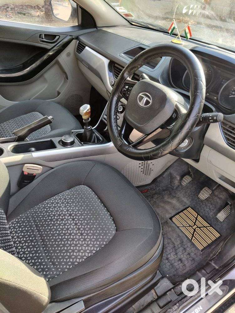 Tata Nexon 1.5 Revotorq Xm, 2018, Diesel