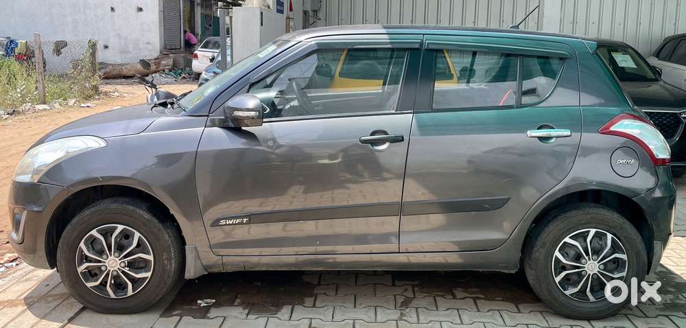 Maruti Suzuki Swift Vxi, 2015, Petrol