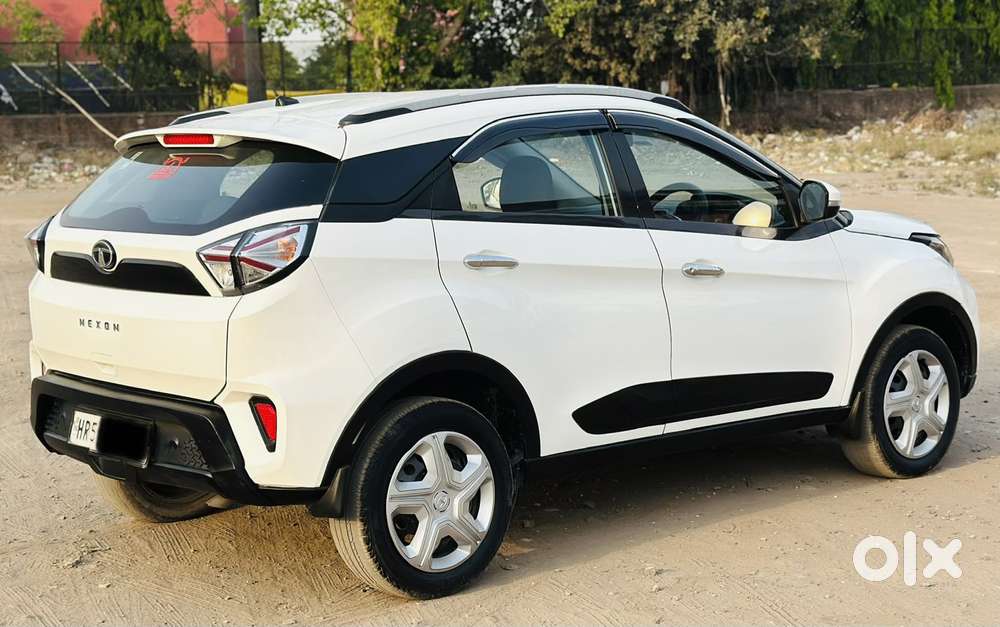 Tata Nexon 1.2 Revotron Xm (s), 2023, Diesel