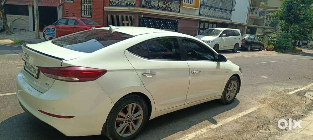 Hyundai Elantra Vtvt Sx At, 2016, Petrol