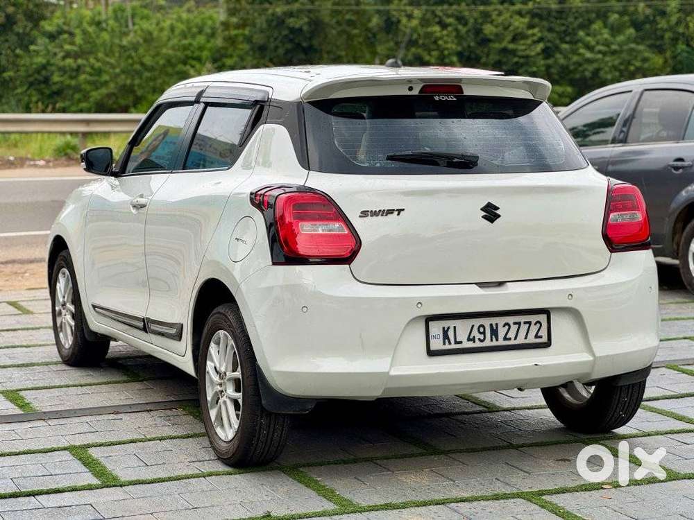 Maruti Suzuki Swift Zxi, 2021, Petrol