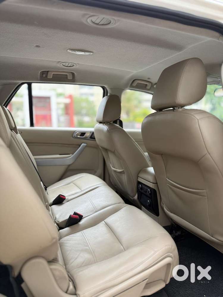 Ford Endeavour 2.2 Trend At 4x2, 2016, Diesel