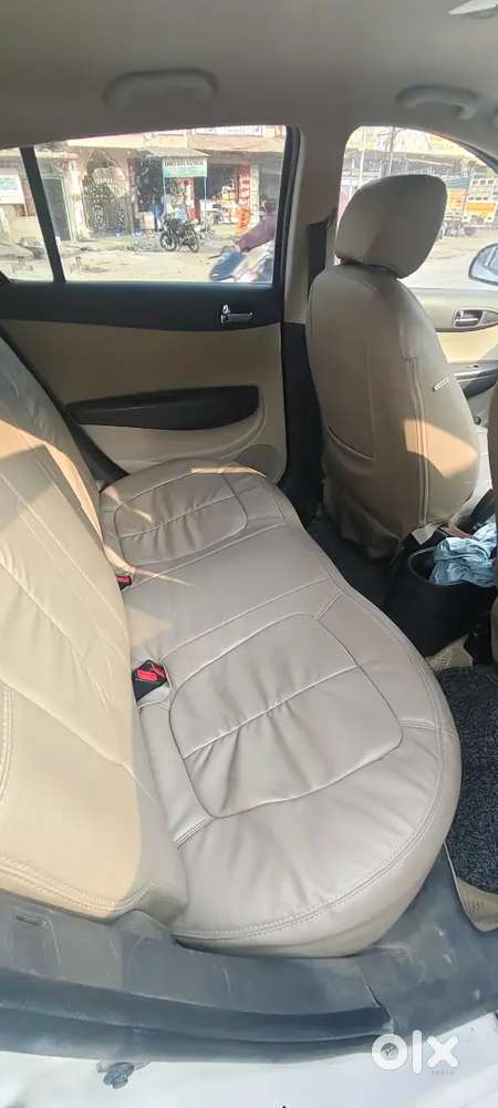 Hyundai I20 2012 Petrol 150000 Km Driven