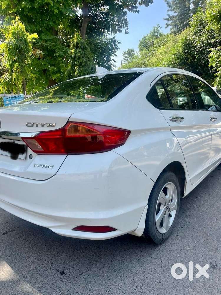 Honda City 2015-2017 I Vtec V, 2016, Petrol