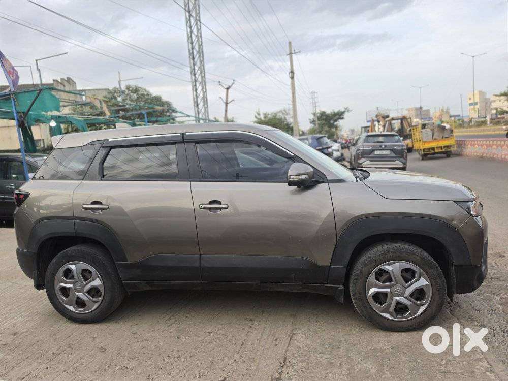 Maruti Suzuki Brezza 1.5 Lxi Smart Hybrid, 2022, Petrol