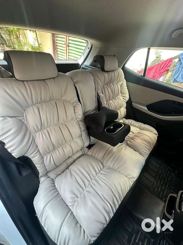 Hyundai Petrol Manual 2023 Car