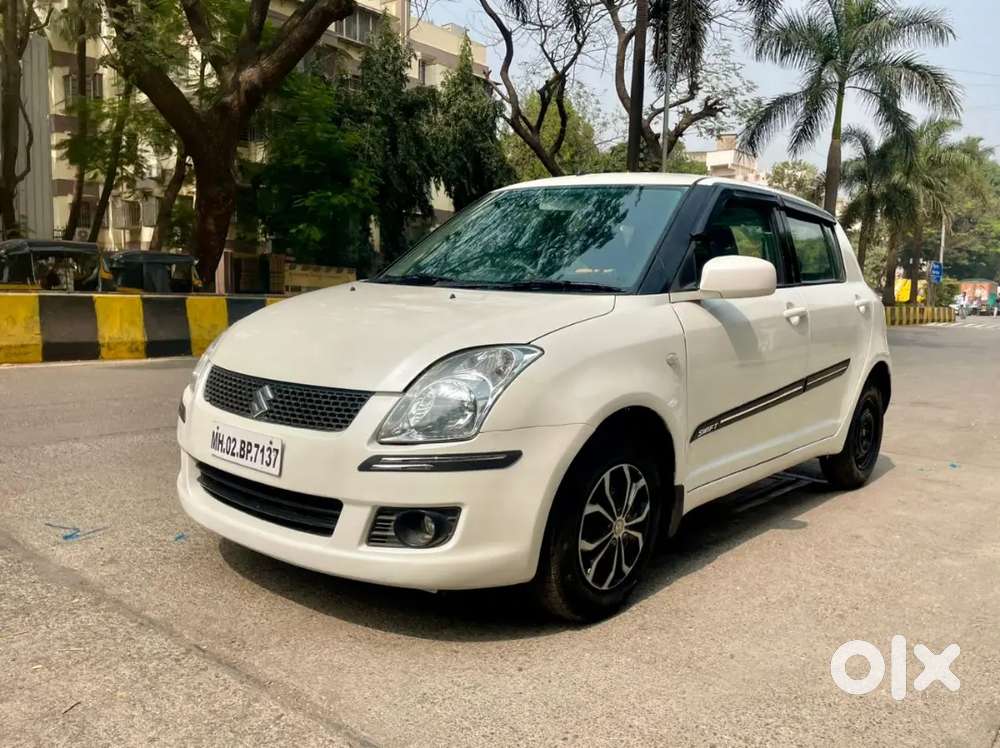 Maruti Suzuki Swift 2010 Petrol 60350 Km Driven