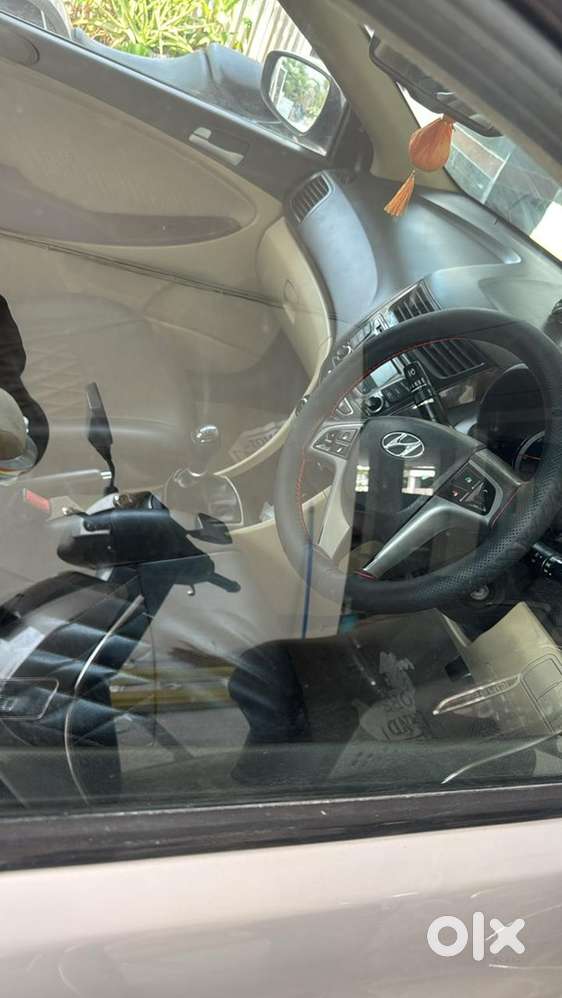 Hyundai Verna 2016 Diesel 135000 Km Driven