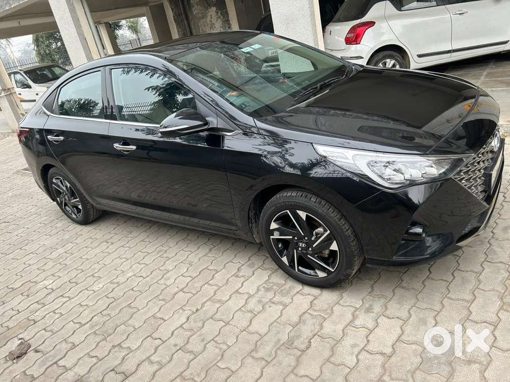 Hyundai Verna 2023 Car