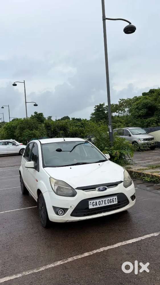 Ford Figo Petrol 2010
