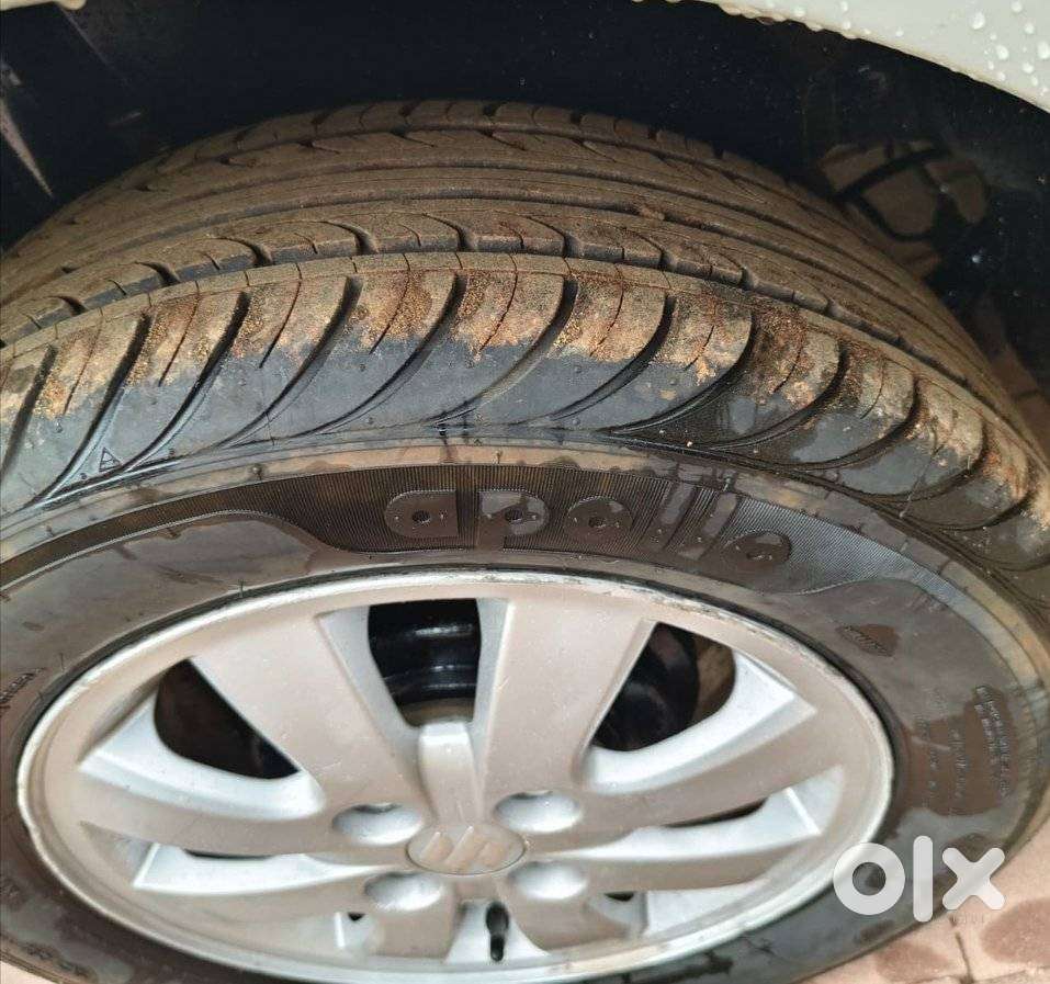 Maruti Suzuki Swift 1.2 Lxi (o), 2012, Petrol