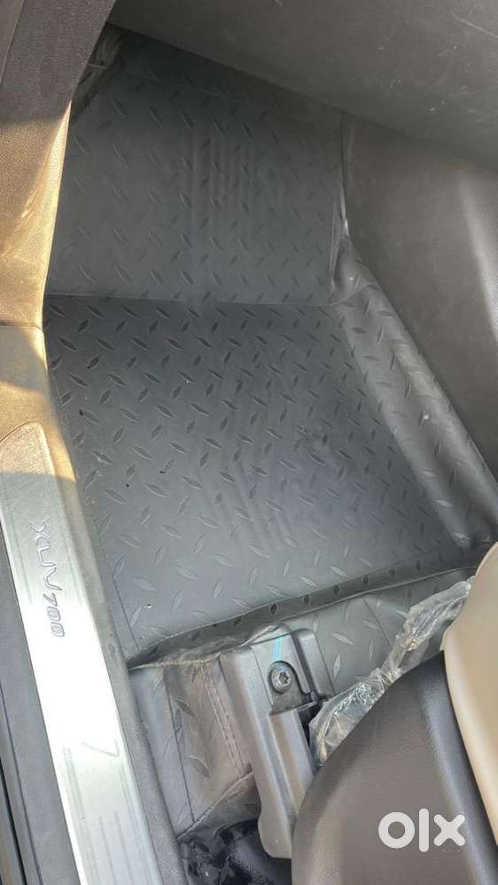 Mahindra Xuv700 2024 Diesel 13300 Km Driven