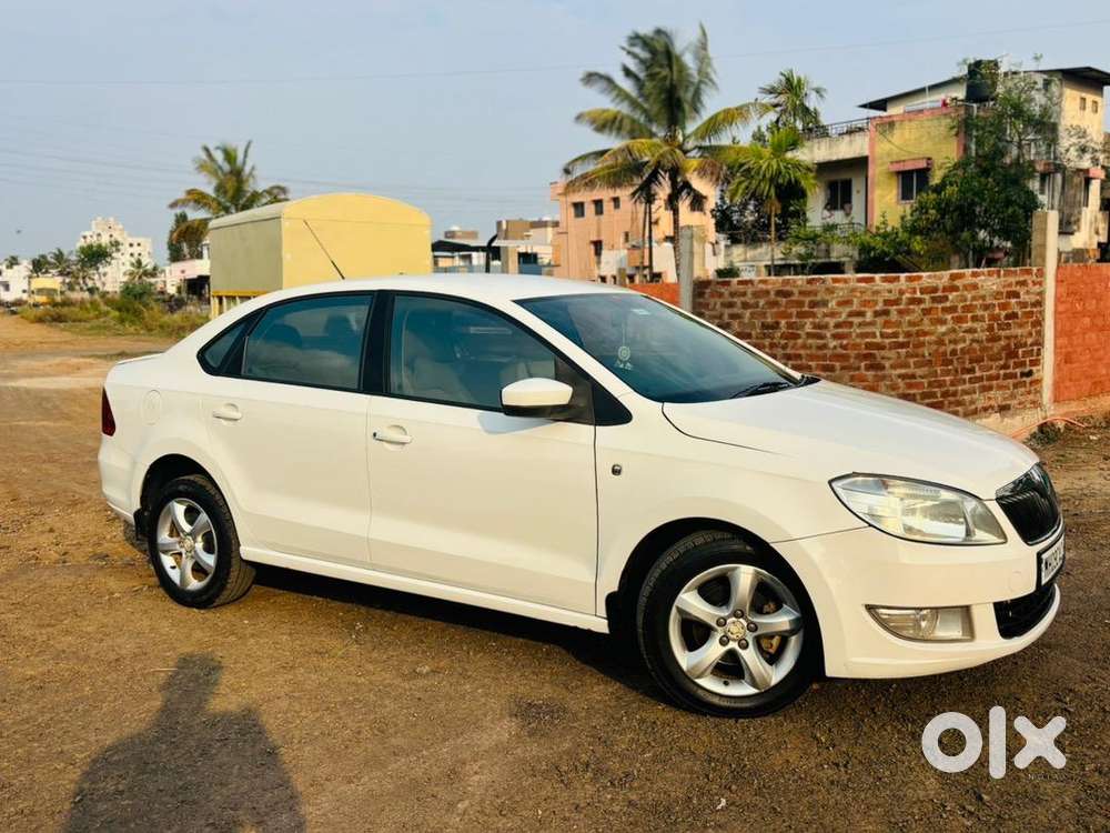 Skoda Rapid Diesel 2011 December