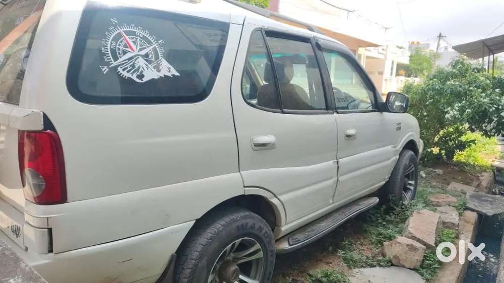Tata Safari Vx Dicor 2012